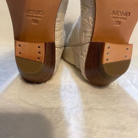 MOMO NEW YORK SHORT CREAM ACE EMBROIDERED BOOTS NADY - Picture 6 of 11